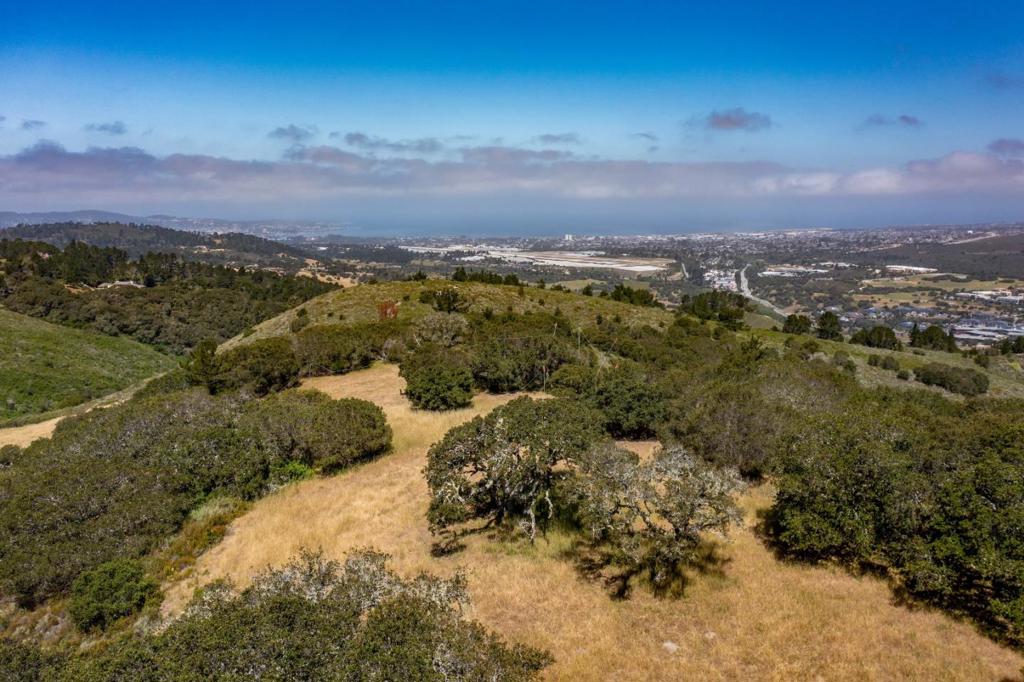 8225 Carina Property Photo 8