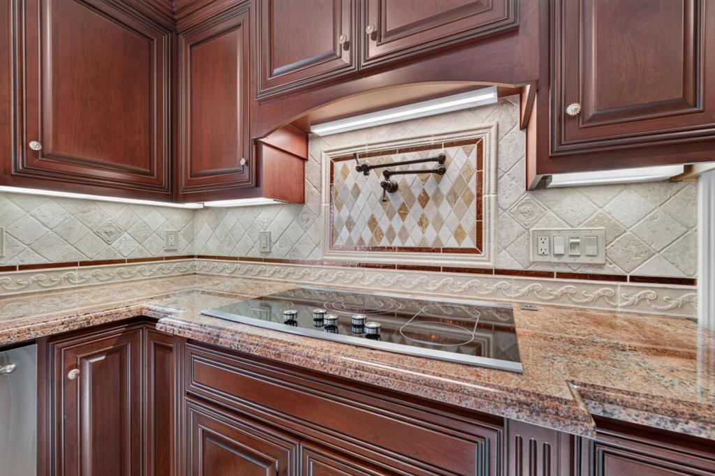 17005 Uvas Road Property Photo 38