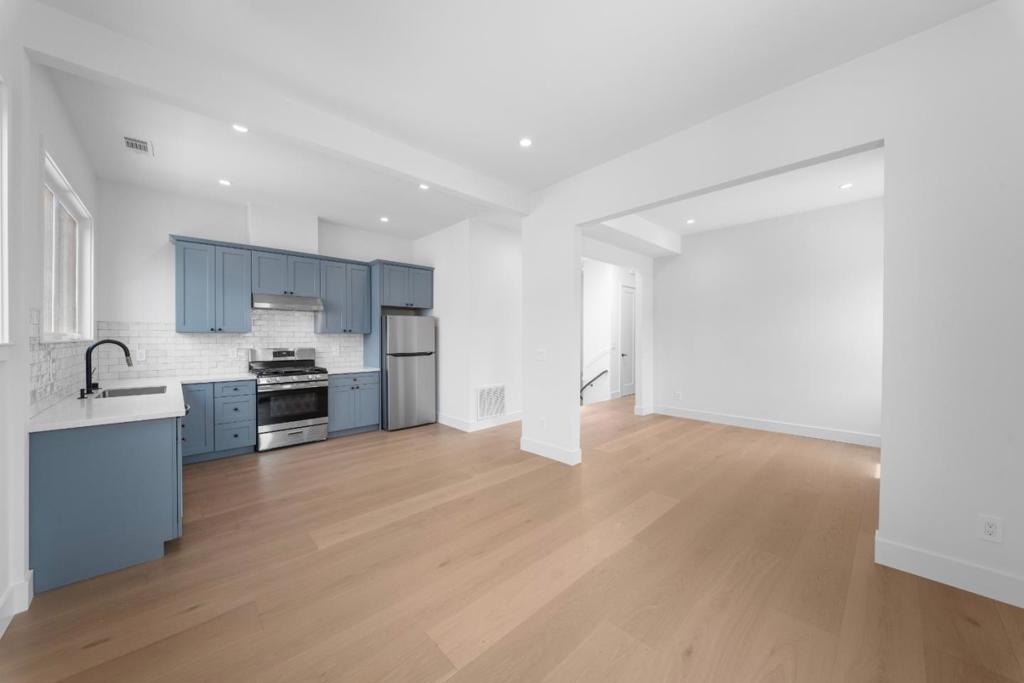 3774 Mission Street Property Photo 3