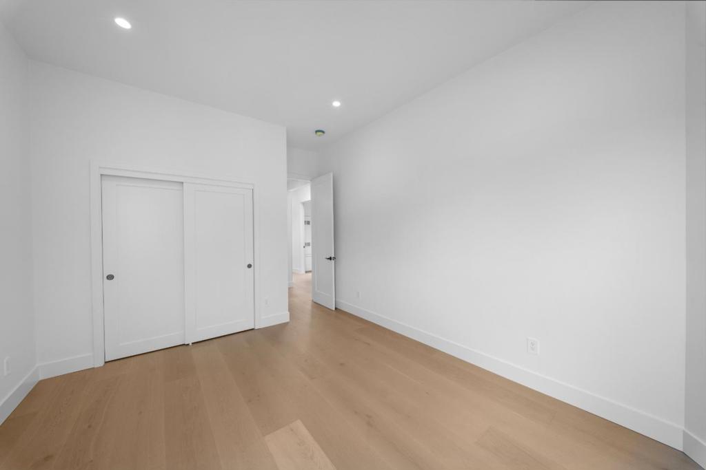 3774 Mission Street Property Photo 23