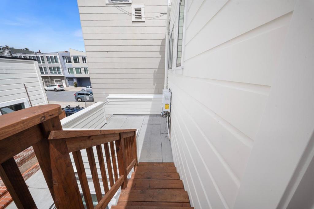 3774 Mission Street Property Photo 25