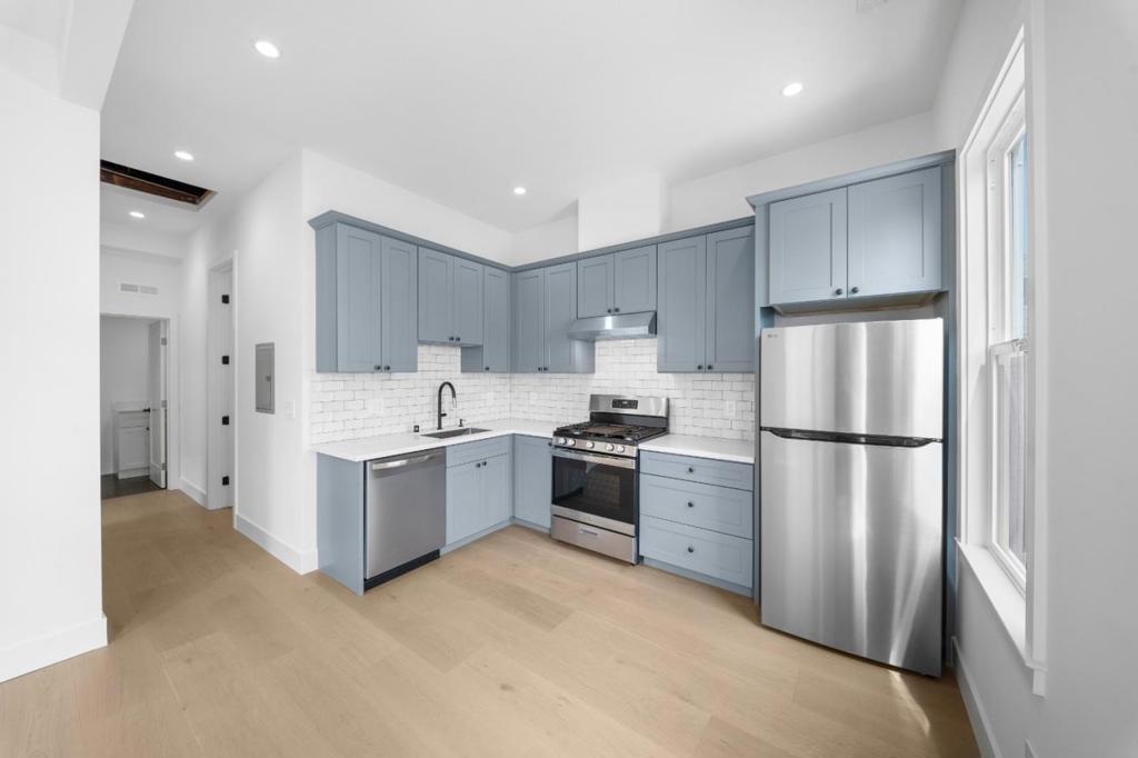 3774 Mission Street Property Photo 32