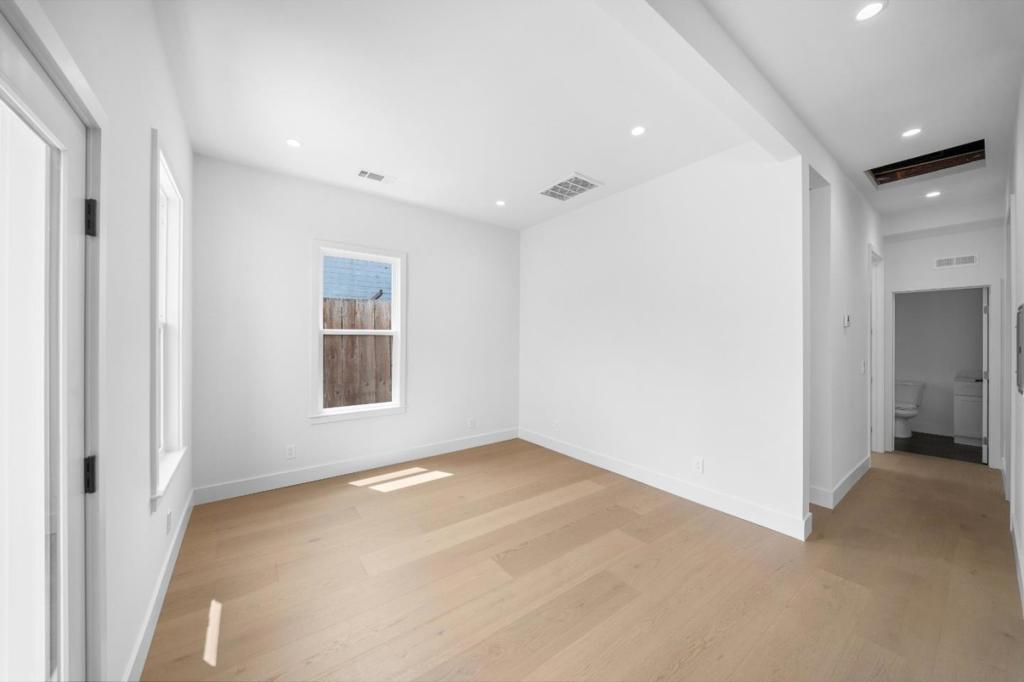 3774 Mission Street Property Photo 33