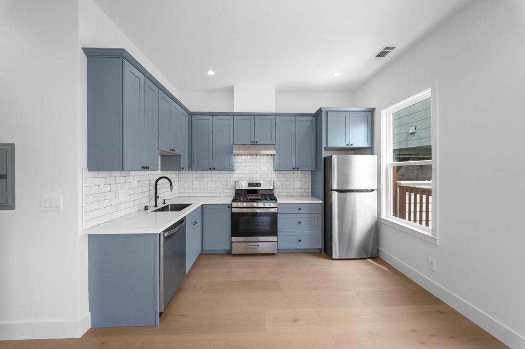 3774 Mission Street Property Photo 34