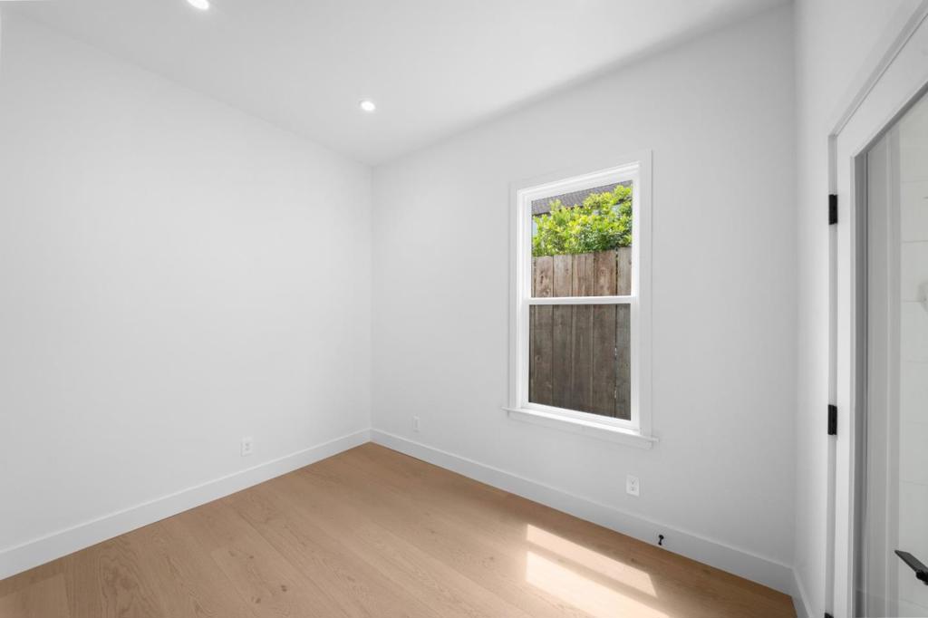 3774 Mission Street Property Photo 40