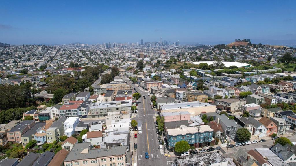 3774 Mission Street Property Photo 57