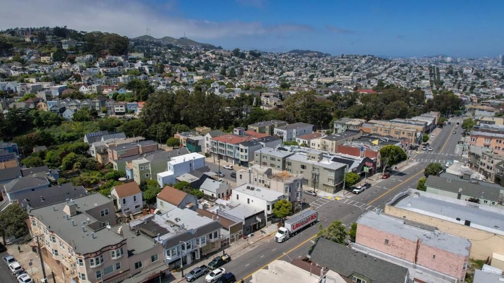 3774 Mission Street Property Photo 58
