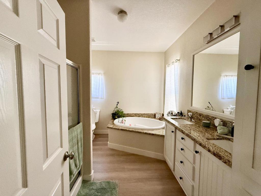 2151 Oakland Road 566 Property Photo 11