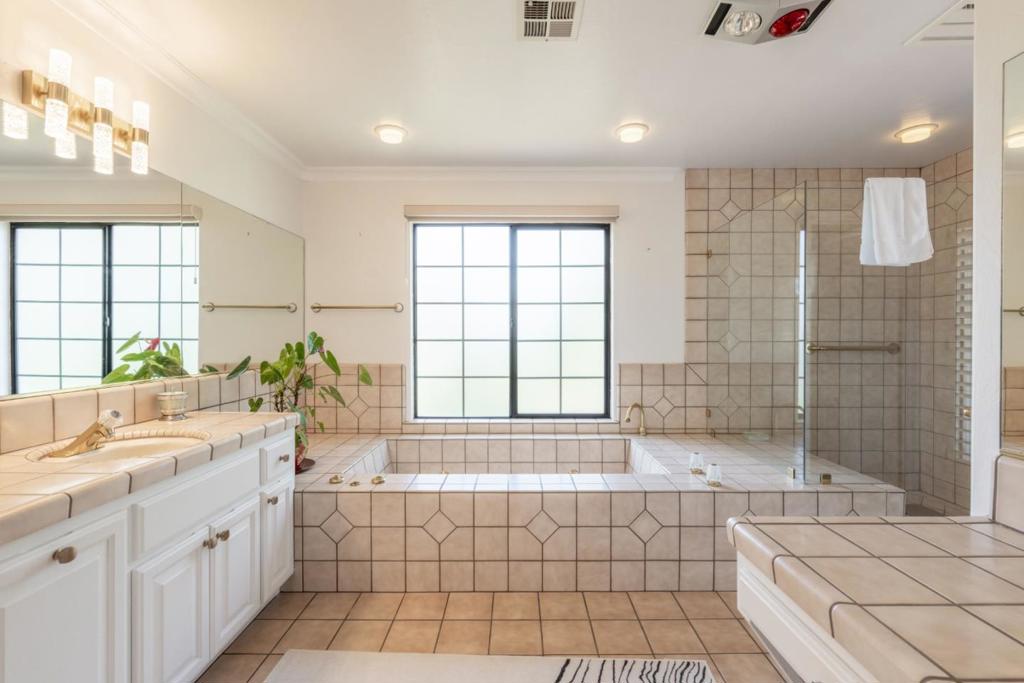 1043 Broncho Road Property Photo 14