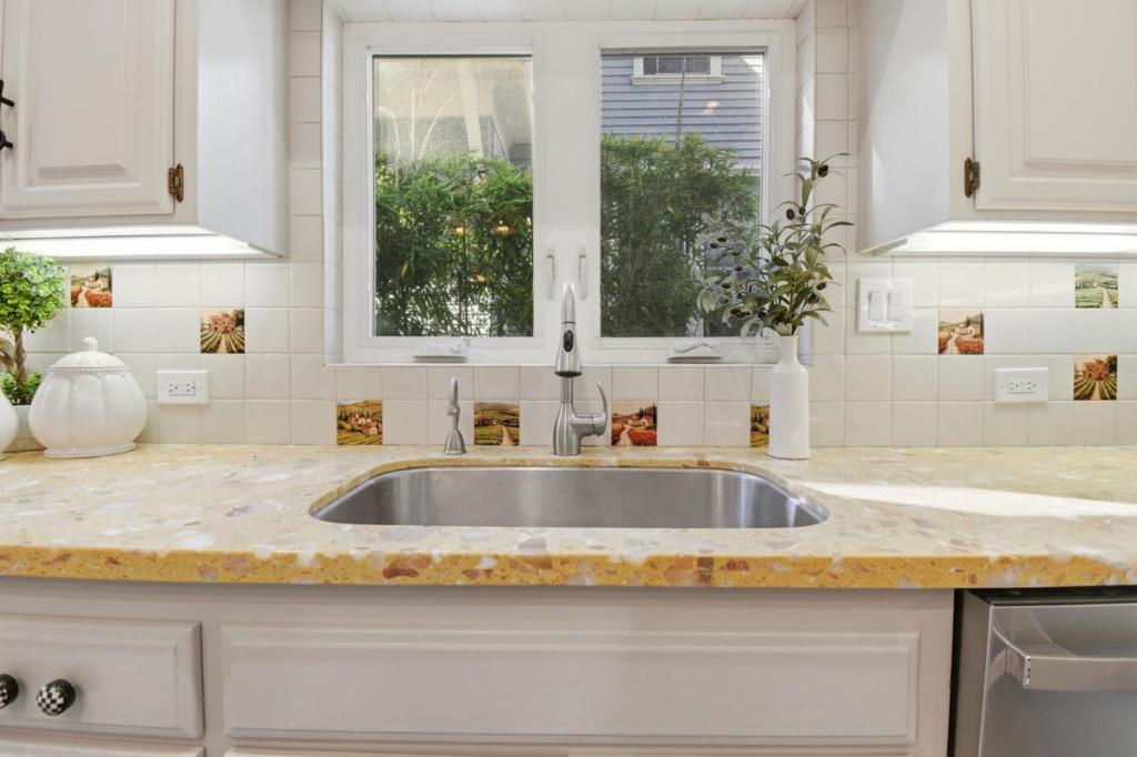925 Chestnut Street Property Photo 14
