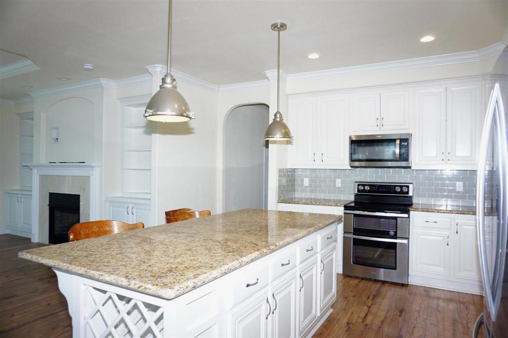 1050 Borregas Avenue 8 Property Photo 6