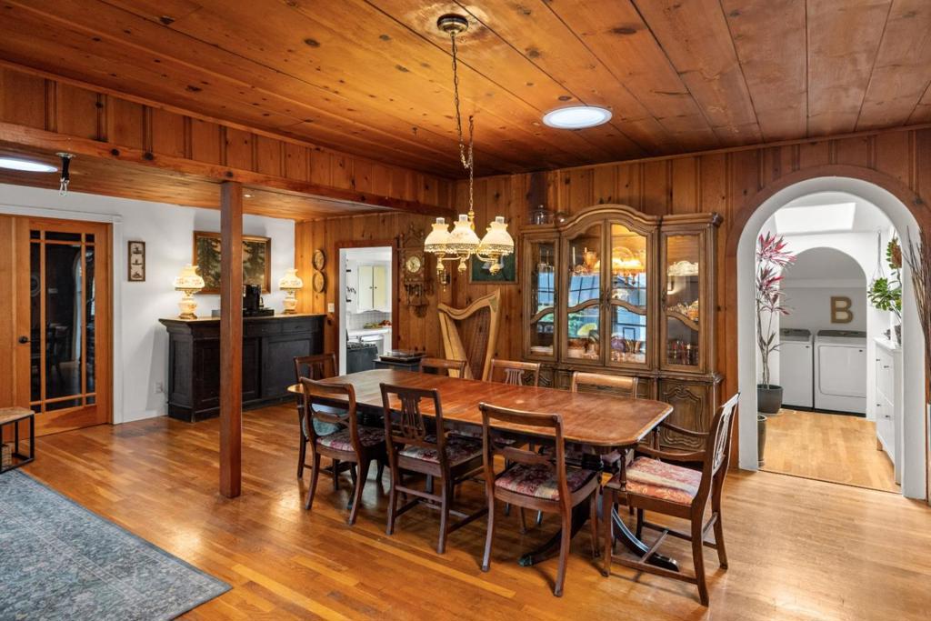 18 Lower Cutter Drive Property Photo 4