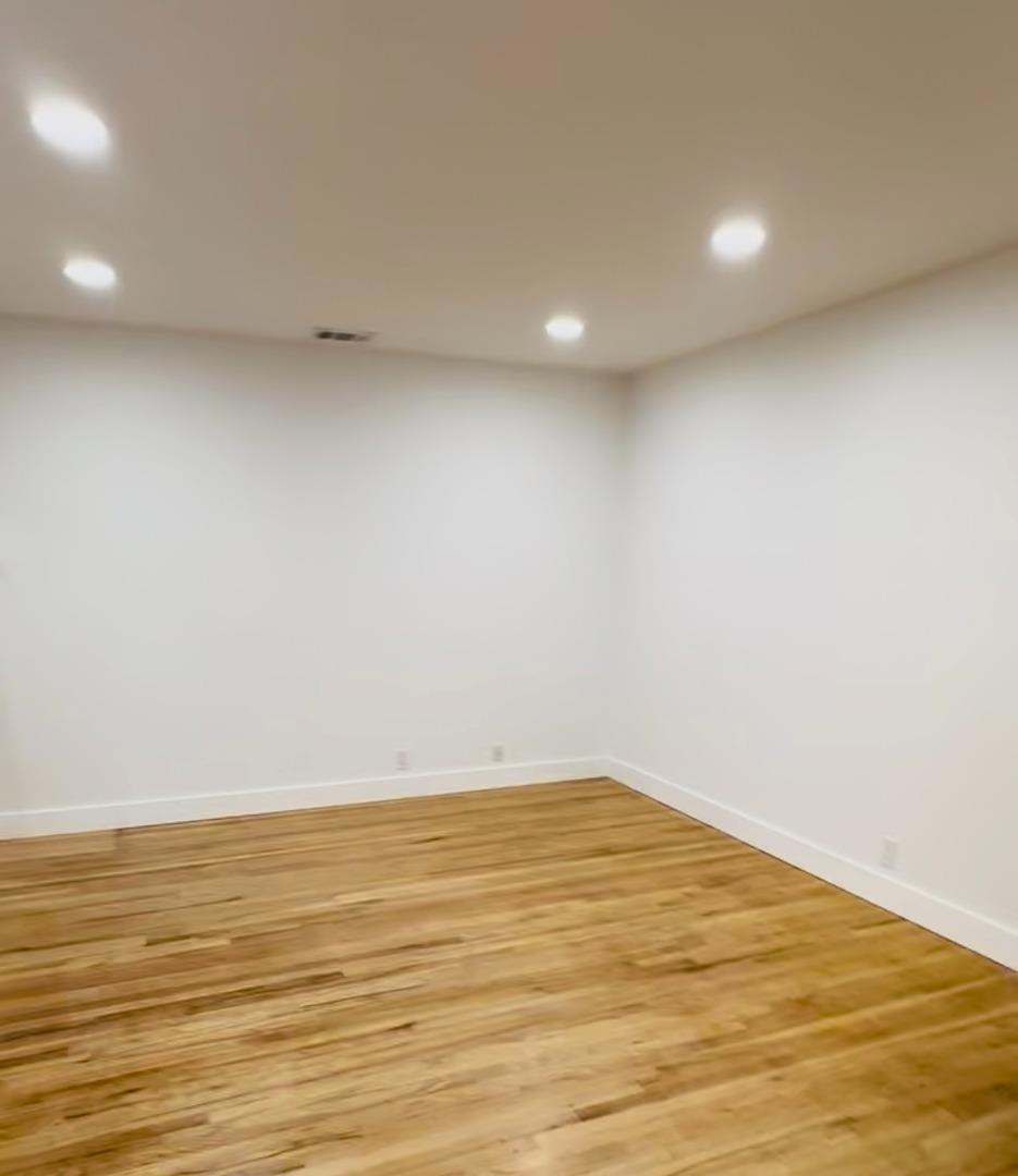 1693 Lincoln Avenue Property Photo 10