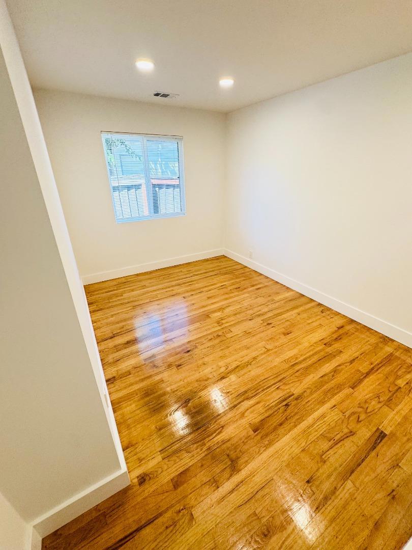 1693 Lincoln Avenue Property Photo 11