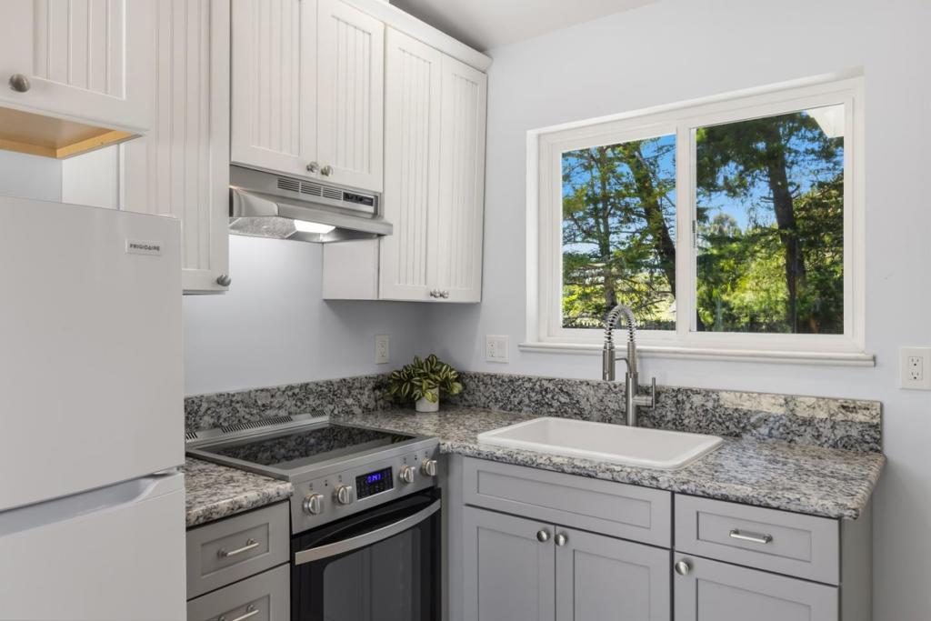 1180 Salinas Highway Property Photo 16