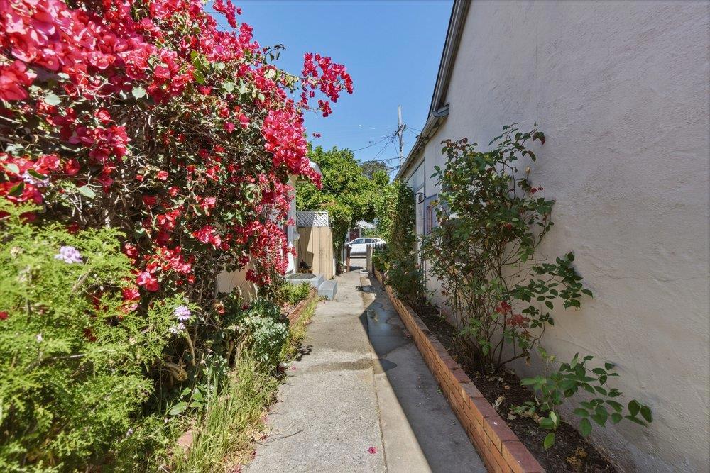 114 Park Avenue Property Photo 15