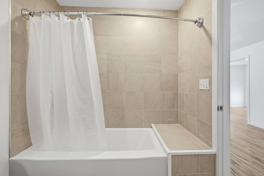 114 Park Avenue Property Photo 36