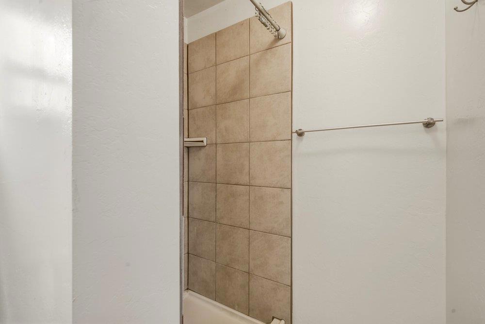 114 Park Avenue Property Photo 45