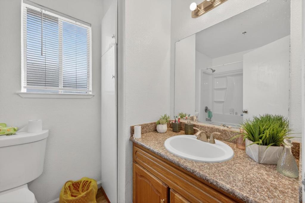113 Gonda Street Property Photo 15