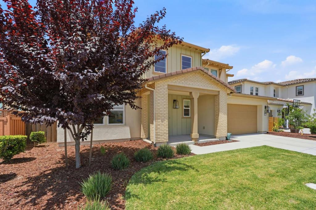 16141 Riverton Avenue Property Photo 3