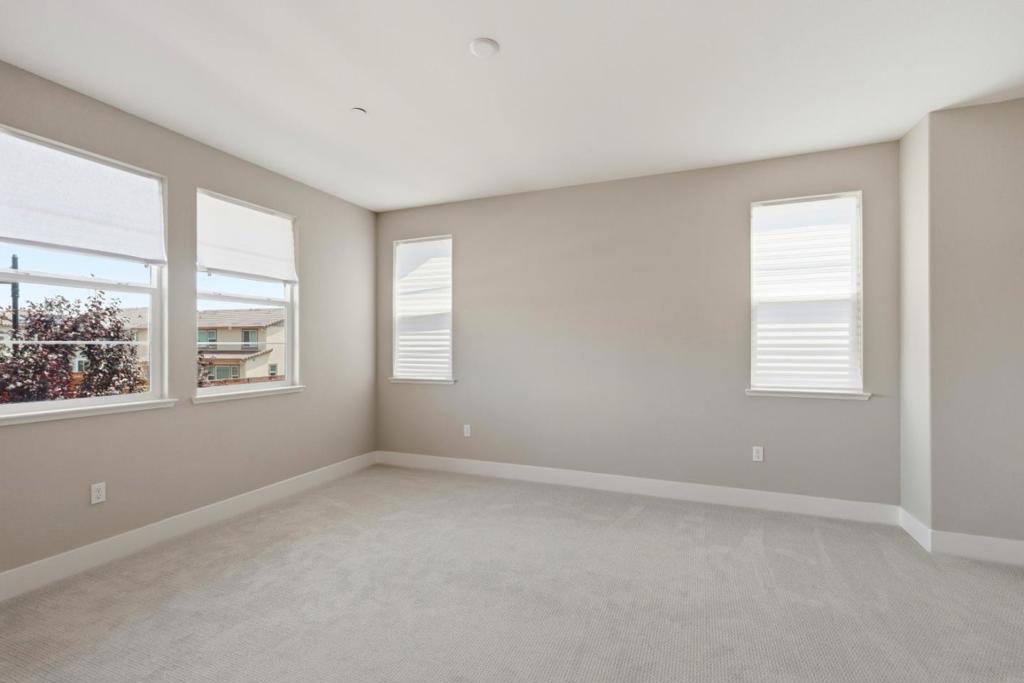 16141 Riverton Avenue Property Photo 23