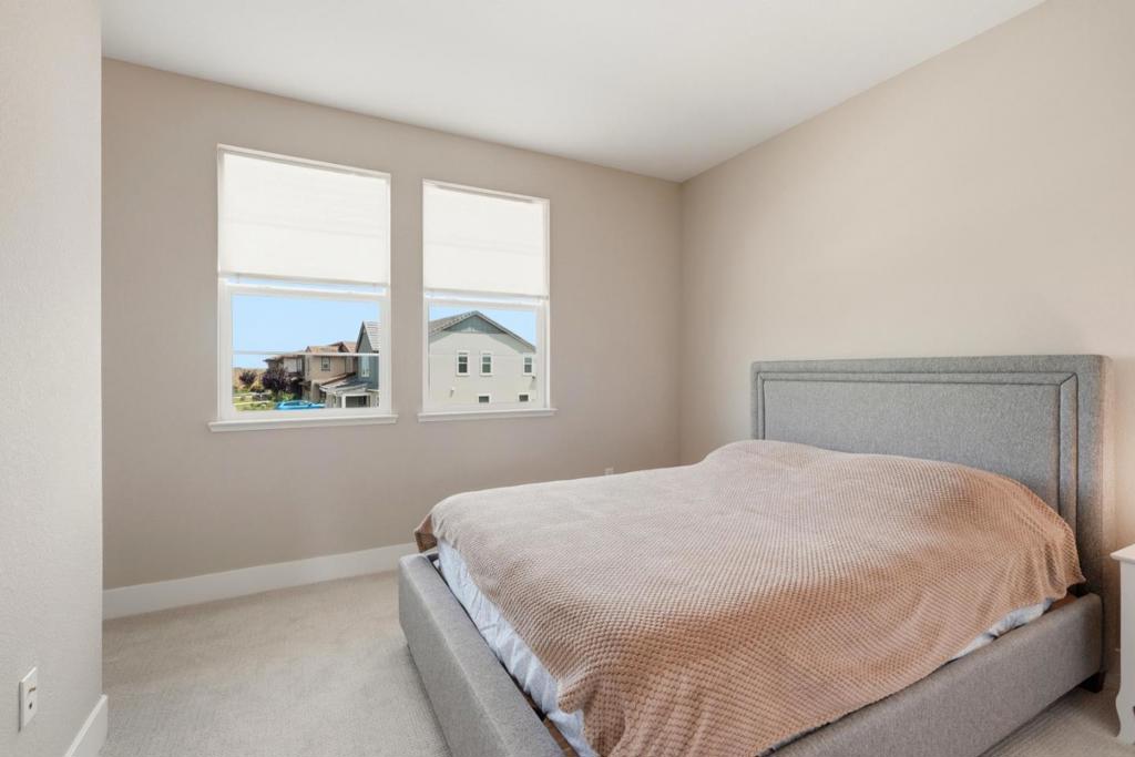 16141 Riverton Avenue Property Photo 35