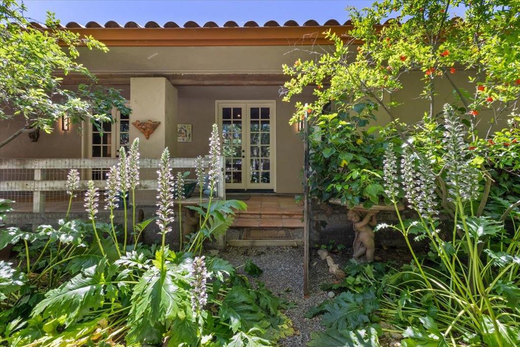 2727 Thomas Road Property Photo 46