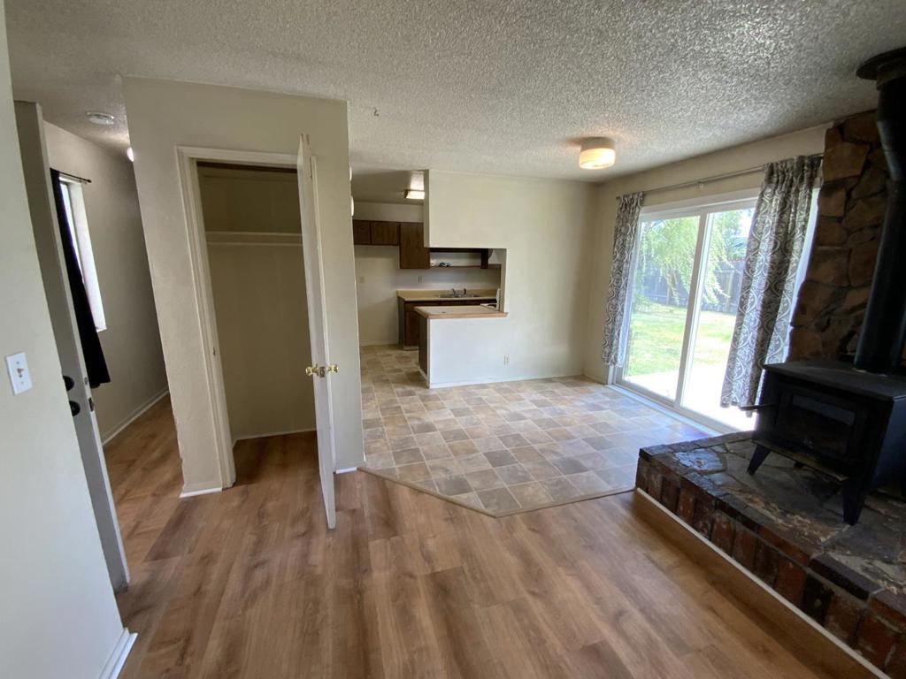 709950 Willow Street Property Photo 23
