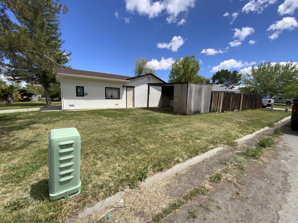 709950 Willow Street Property Photo 35
