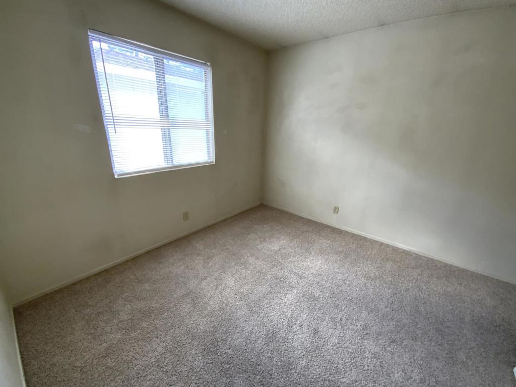 709950 Willow Street Property Photo 56