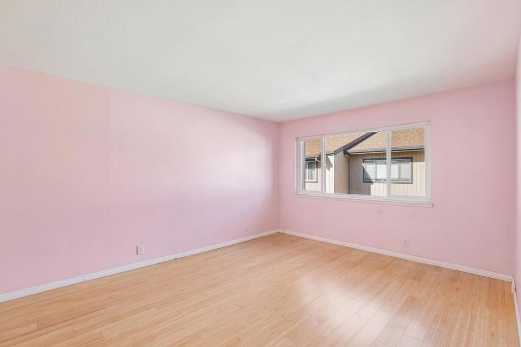 63 Silcreek Drive Property Photo 16