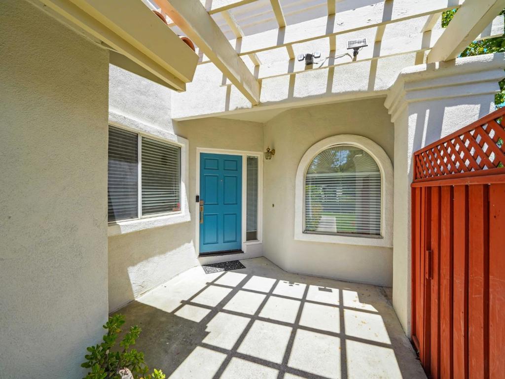 505 Westside Avenue Property Photo 4