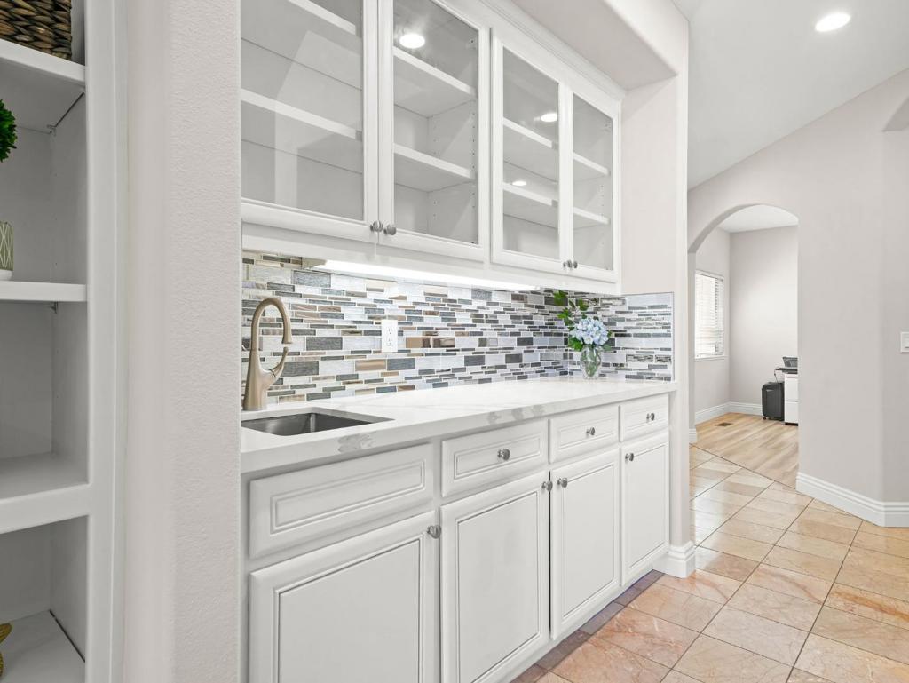 505 Westside Avenue Property Photo 20