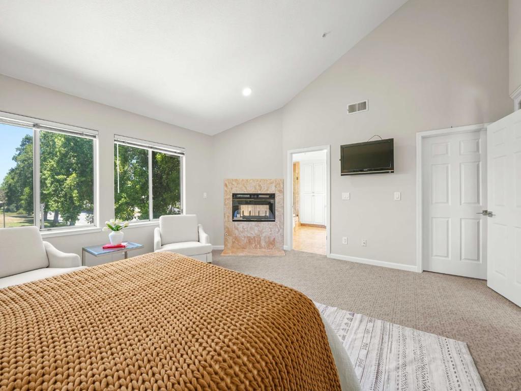 505 Westside Avenue Property Photo 24