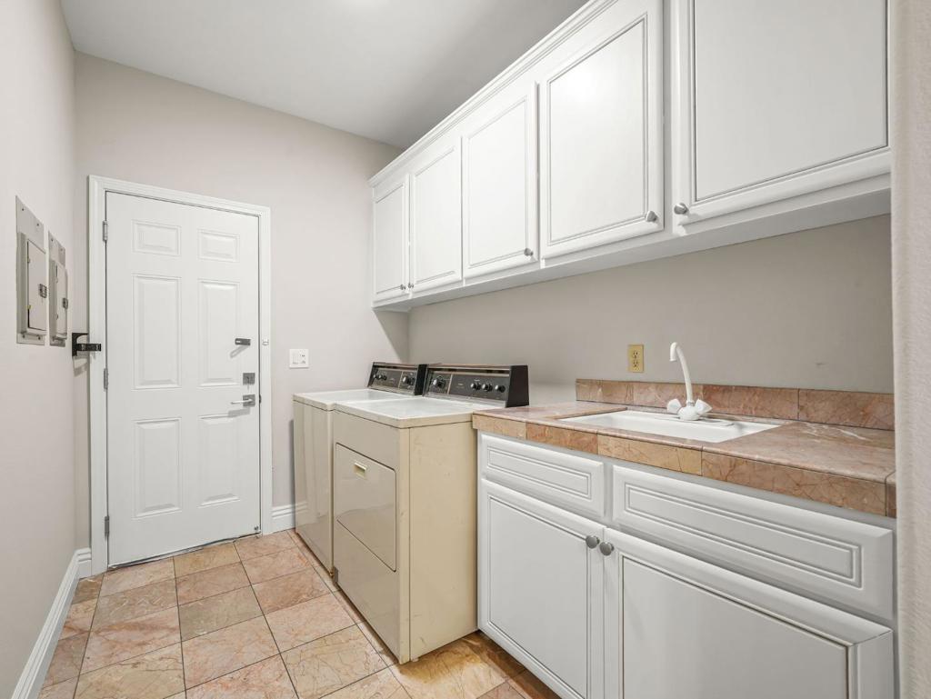 505 Westside Avenue Property Photo 35