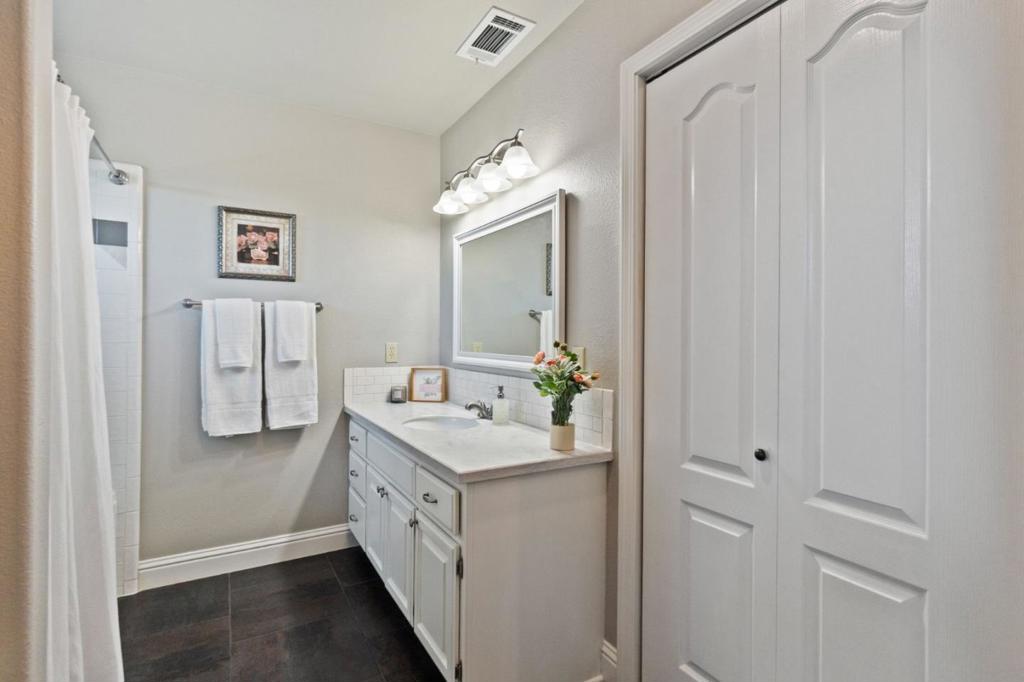 17962 Coyote Lane Property Photo 37