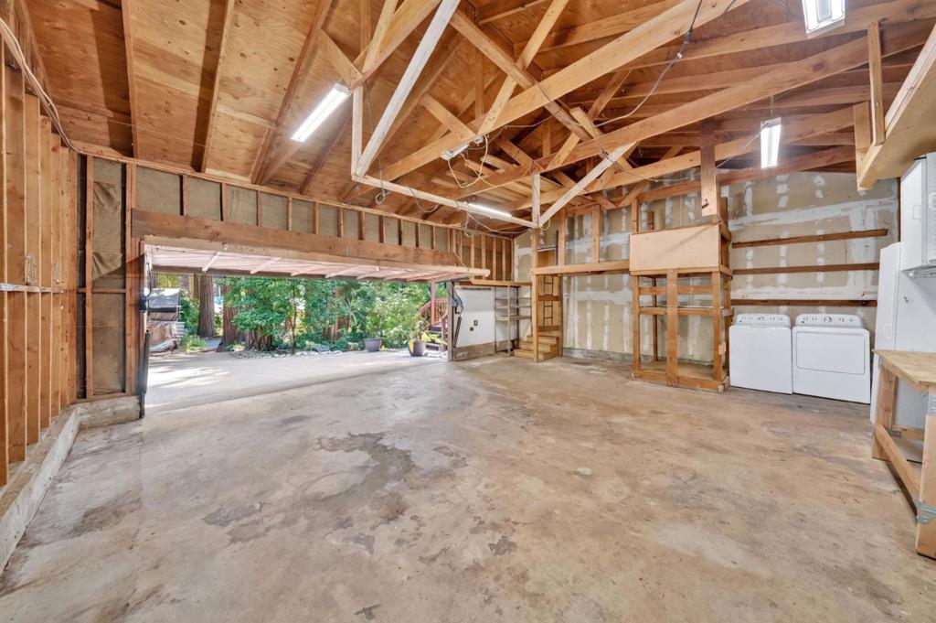 252 Nichols Drive Property Photo 12