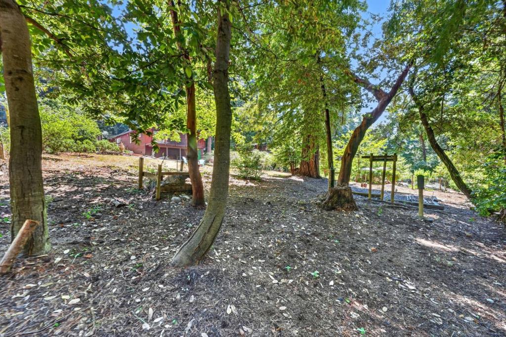 252 Nichols Drive Property Photo 72