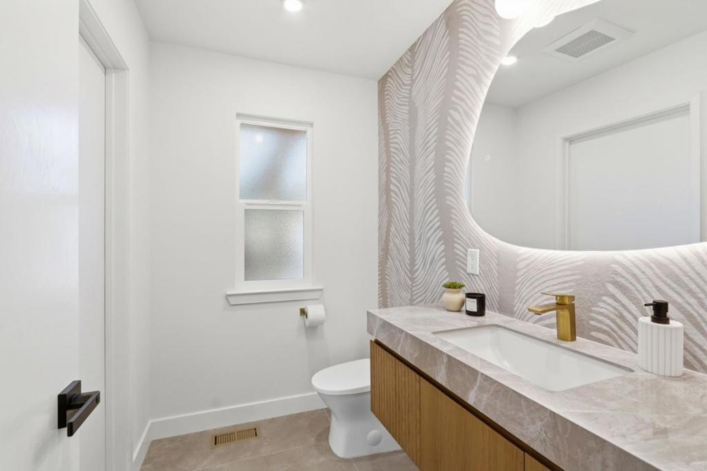 3175 Oak Leaf Court Property Photo 14