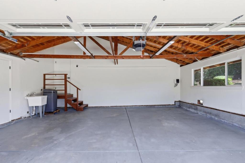 3175 Oak Leaf Court Property Photo 51