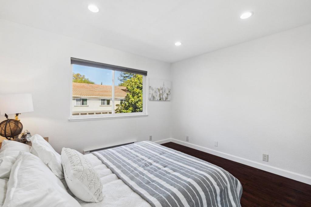 300 Union 3 Property Photo 11