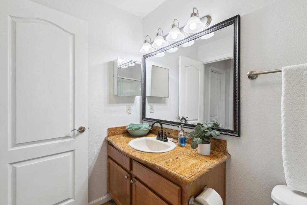 300 Union 3 Property Photo 17