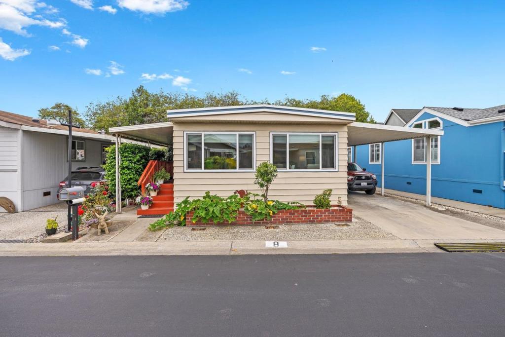 ML82048627 Property Photo 1