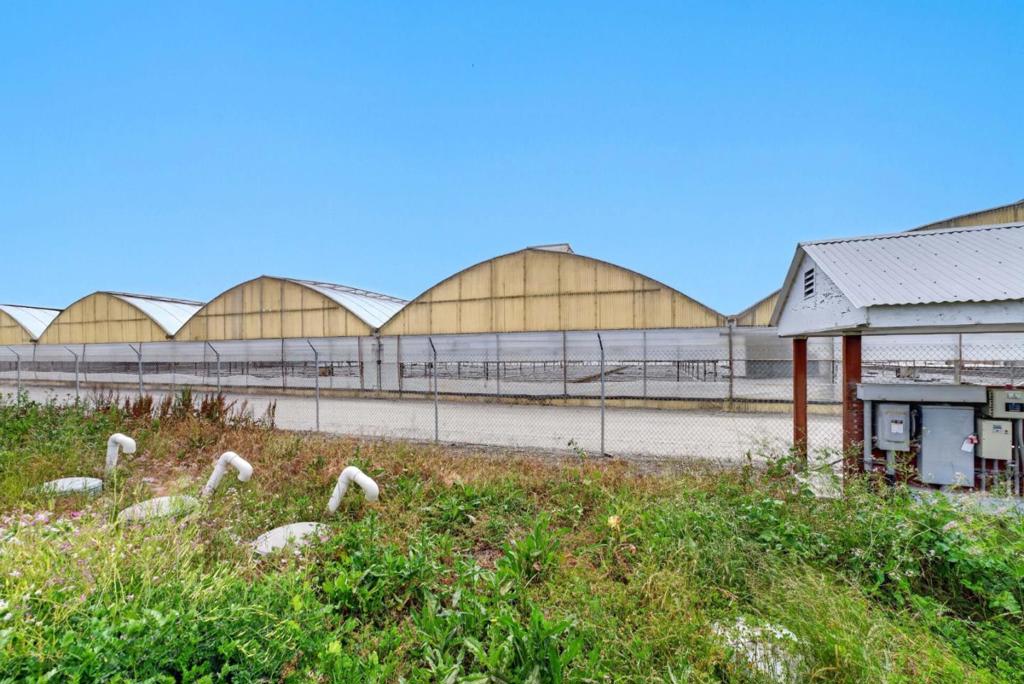 ML82048631 Property Photo 45