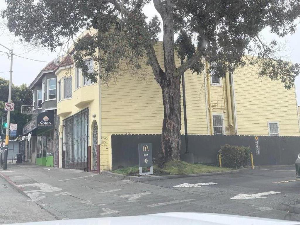 5480 Mission Street Property Photo 3