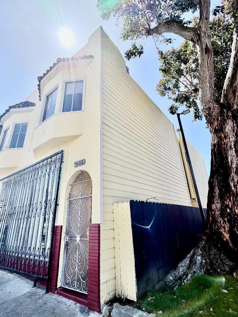 5480 Mission Street Property Photo 8