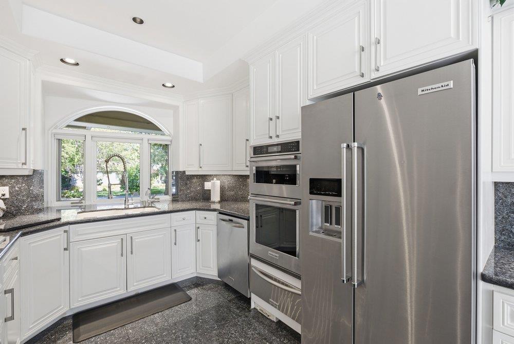 853 Riverside Drive Property Photo 18
