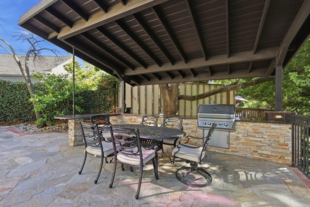 853 Riverside Drive Property Photo 41