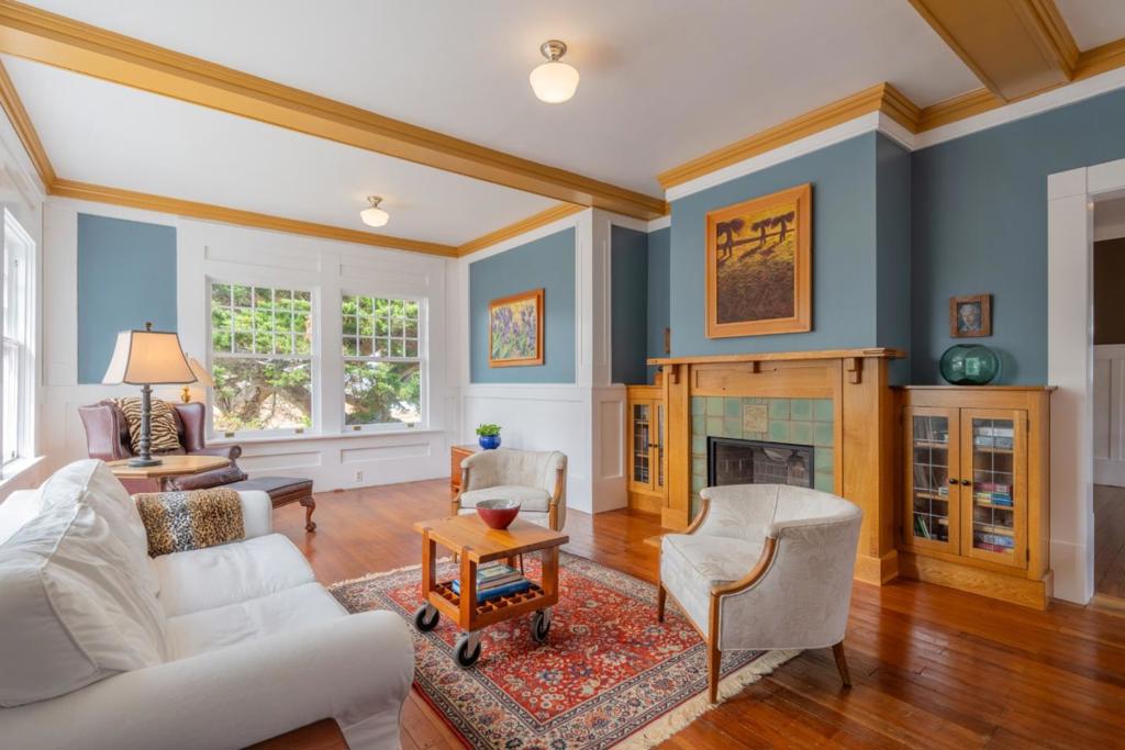 135 5th Street Property Photo 5