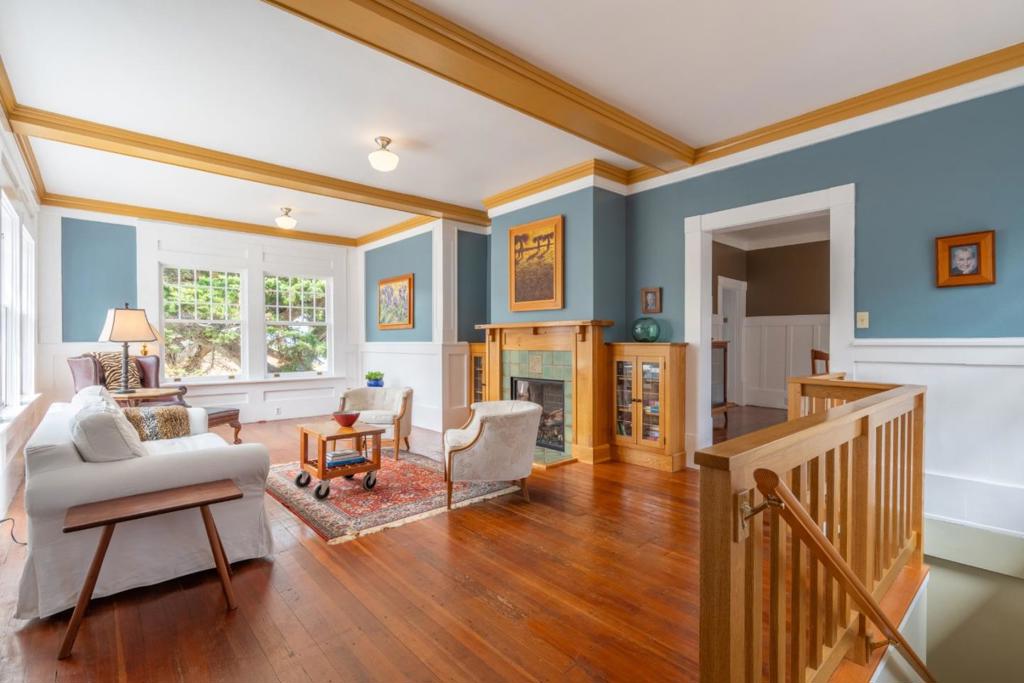 135 5th Street Property Photo 12